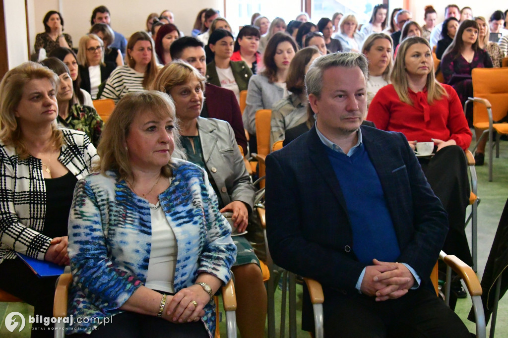 Konferencja Zatrzymać kryzys w Biłgoraju – wsparcie dla pracowników sektora pomocowego