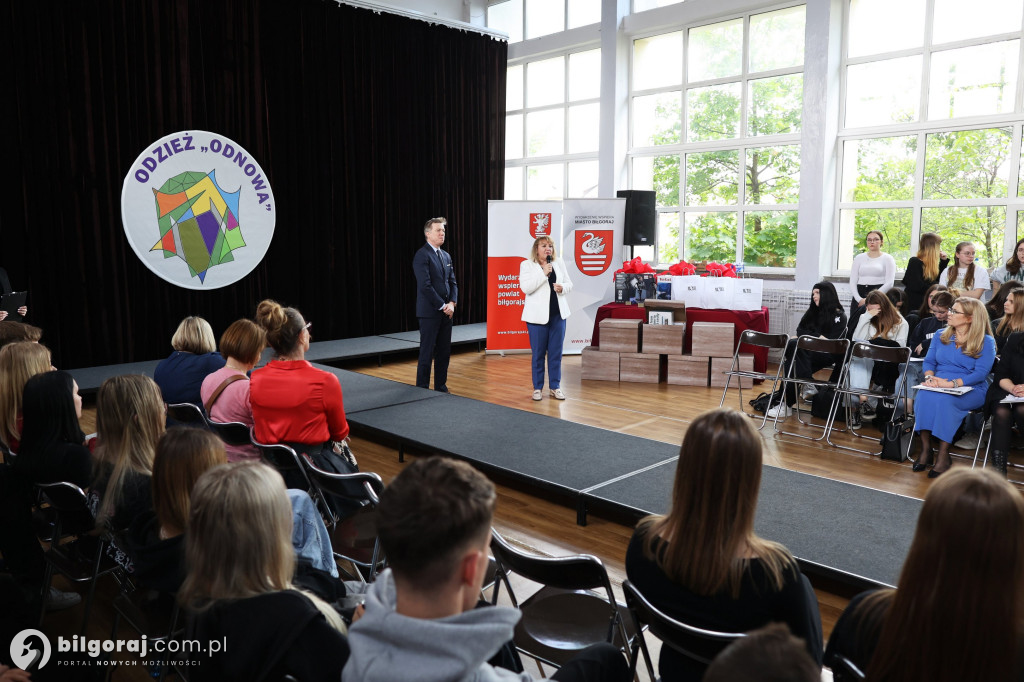 Finał Ogólnopolskiego Turnieju Mody Odzież OdNowa” w Biłgoraju: ekologia, kreatywność i edukacja