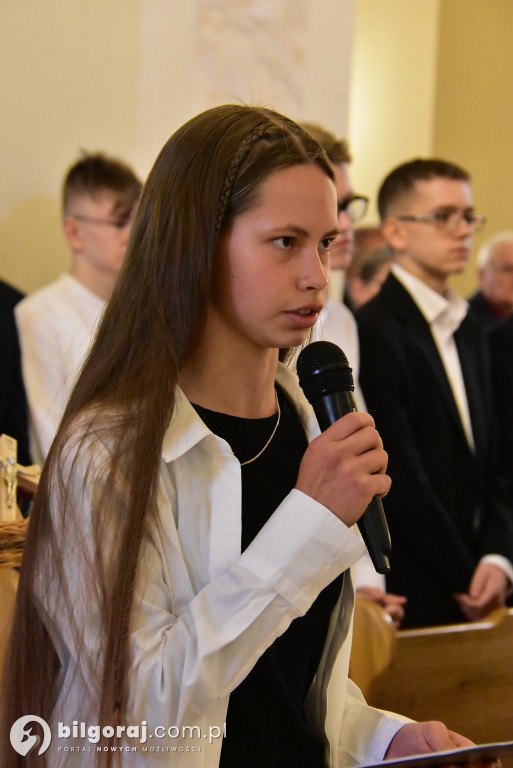Sól. 37 młodych ludzi przyjęło sakrament bierzmowania
