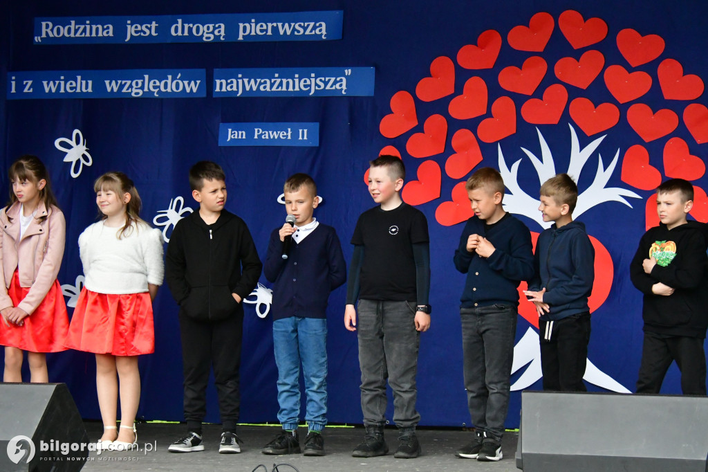 Majowy festyn rodzinny w Majdanie Nepryskim – nowa tradycja na wiosnę