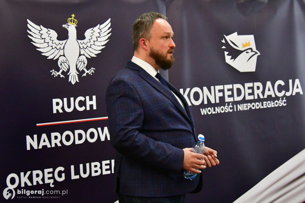 W Biłgoraju spotkanie z posłem Witoldem Tumanowiczem: polityczne dyskusje i plany na przyszłość