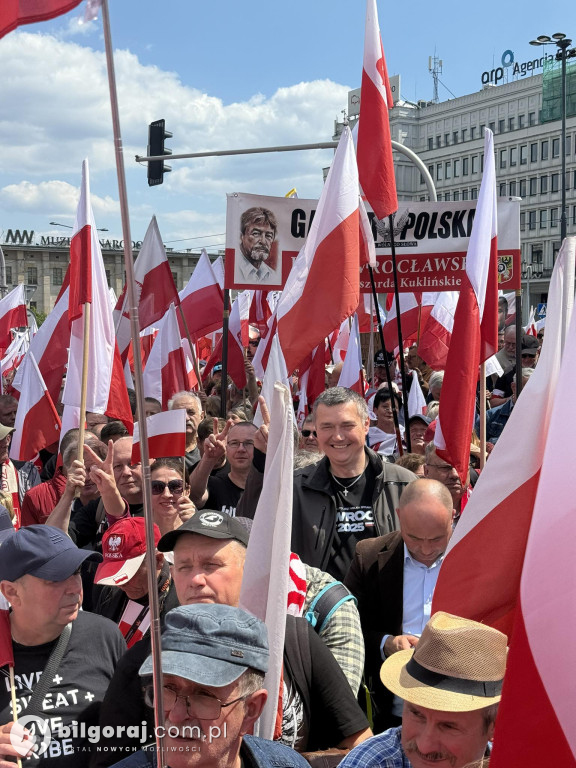 Mieszkańcy Biłgorajszczyzny w marszach poparcia kandydatów na Prezydenta RP