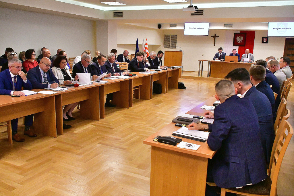 Jest absolutorium dla burmistrza Biłgoraja. Część radnych była przeciw