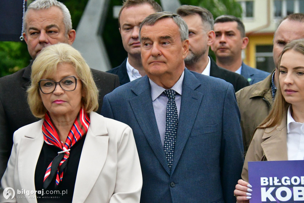 Zachęcali by głosować na Rafała Trzaskowskiego. W centrum miasta zorganizowali konferencję