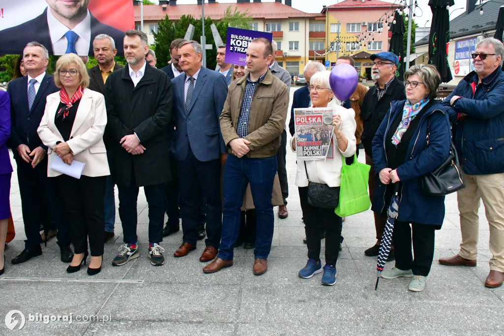 Zachęcali by głosować na Rafała Trzaskowskiego. W centrum miasta zorganizowali konferencję