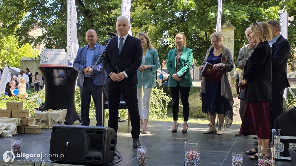 Działają Lokalnie od 25 lat