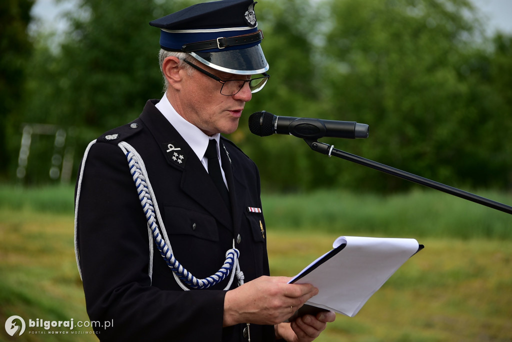 Przekazanie samochodu bojowego jednostce OSP Bukowa