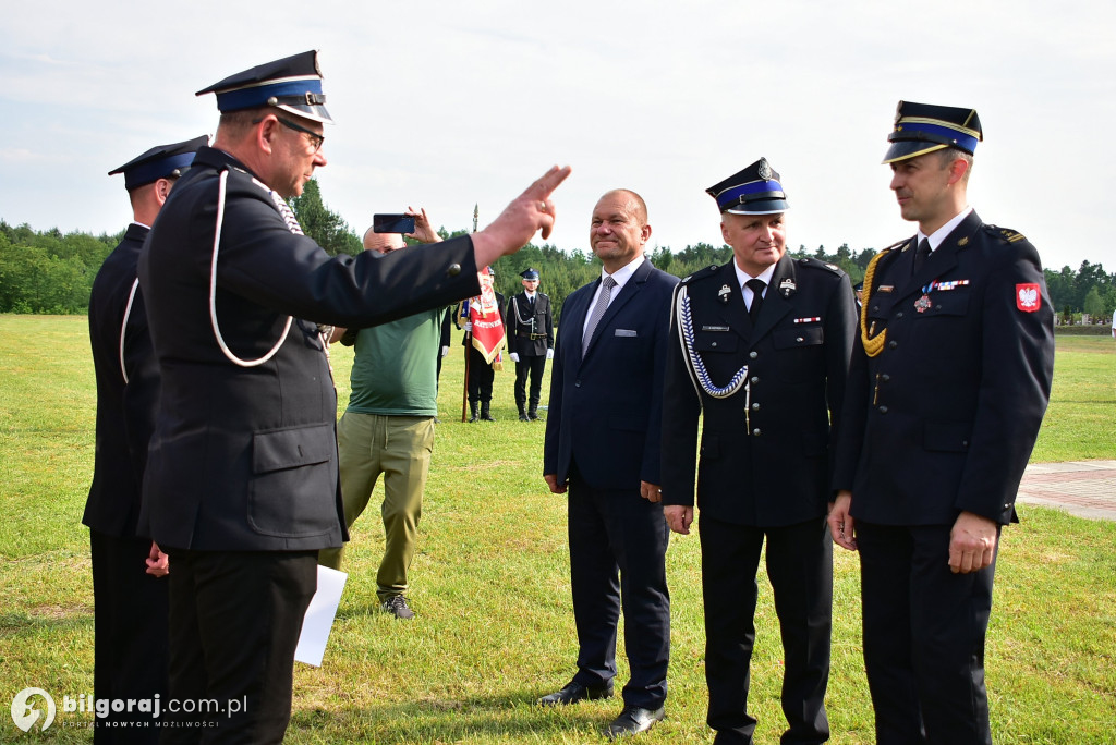 Przekazanie samochodu bojowego jednostce OSP Bukowa