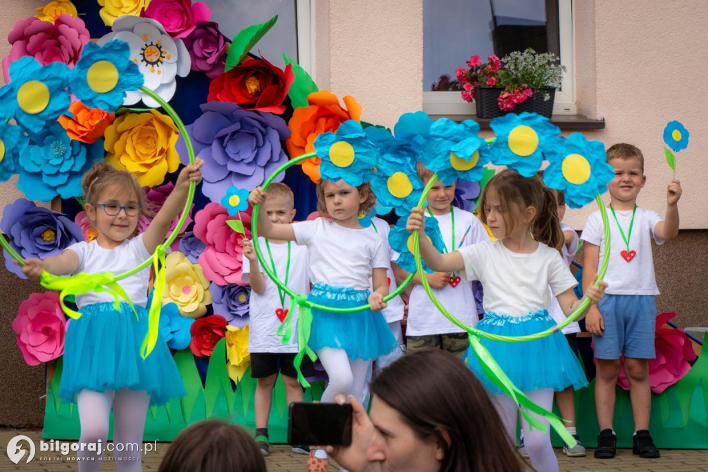 Rodzinny Piknik w Biłgoraju: Radosne Świętowanie Dnia Rodziny w Przedszkolu Nr 1