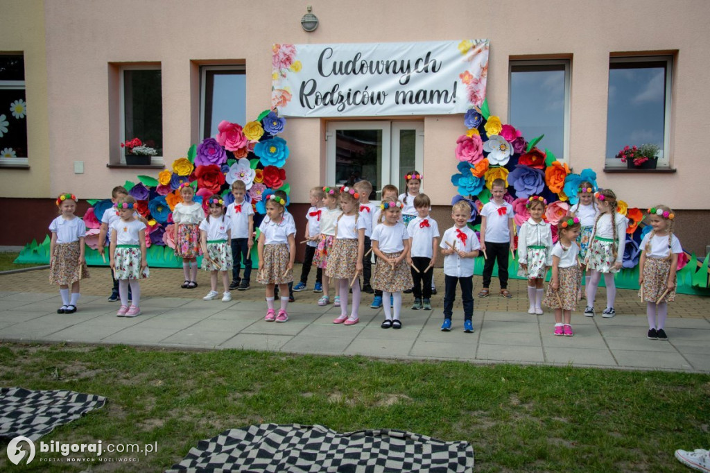 Rodzinny Piknik w Biłgoraju: Radosne Świętowanie Dnia Rodziny w Przedszkolu Nr 1