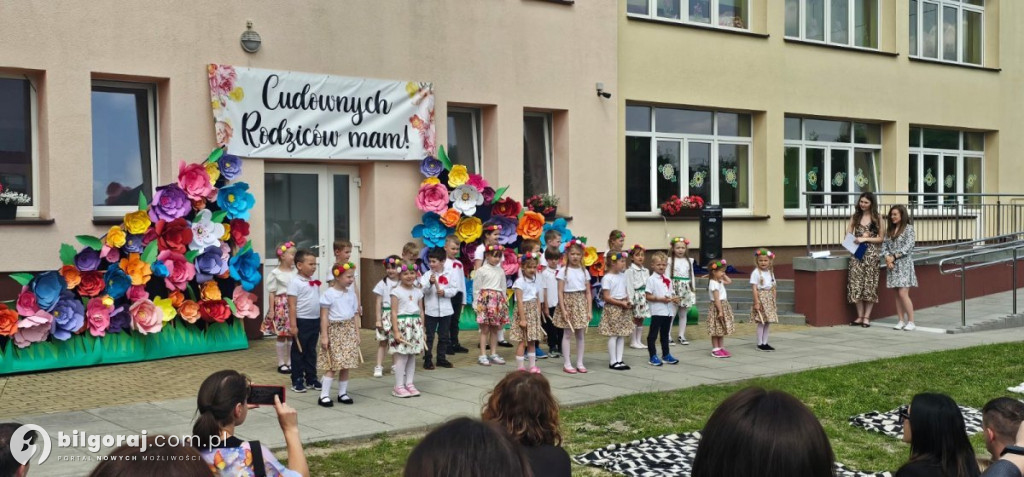 Rodzinny Piknik w Biłgoraju: Radosne Świętowanie Dnia Rodziny w Przedszkolu Nr 1