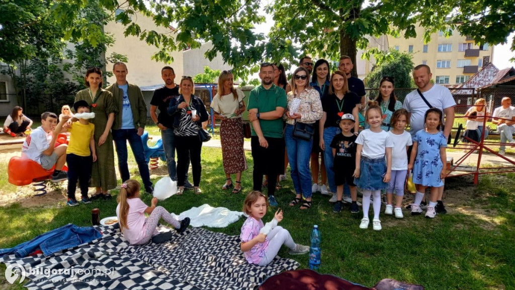 Rodzinny Piknik w Biłgoraju: Radosne Świętowanie Dnia Rodziny w Przedszkolu Nr 1