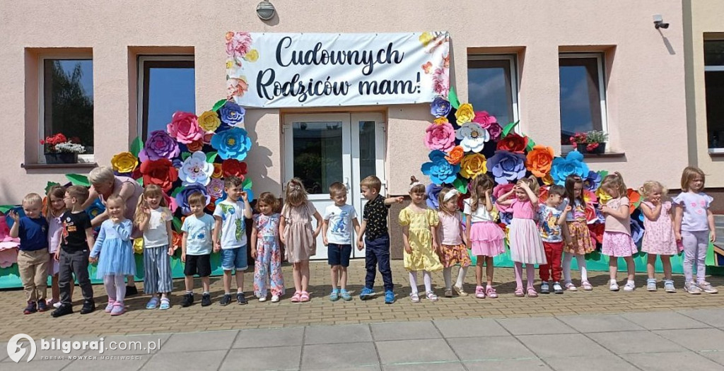 Rodzinny Piknik w Biłgoraju: Radosne Świętowanie Dnia Rodziny w Przedszkolu Nr 1
