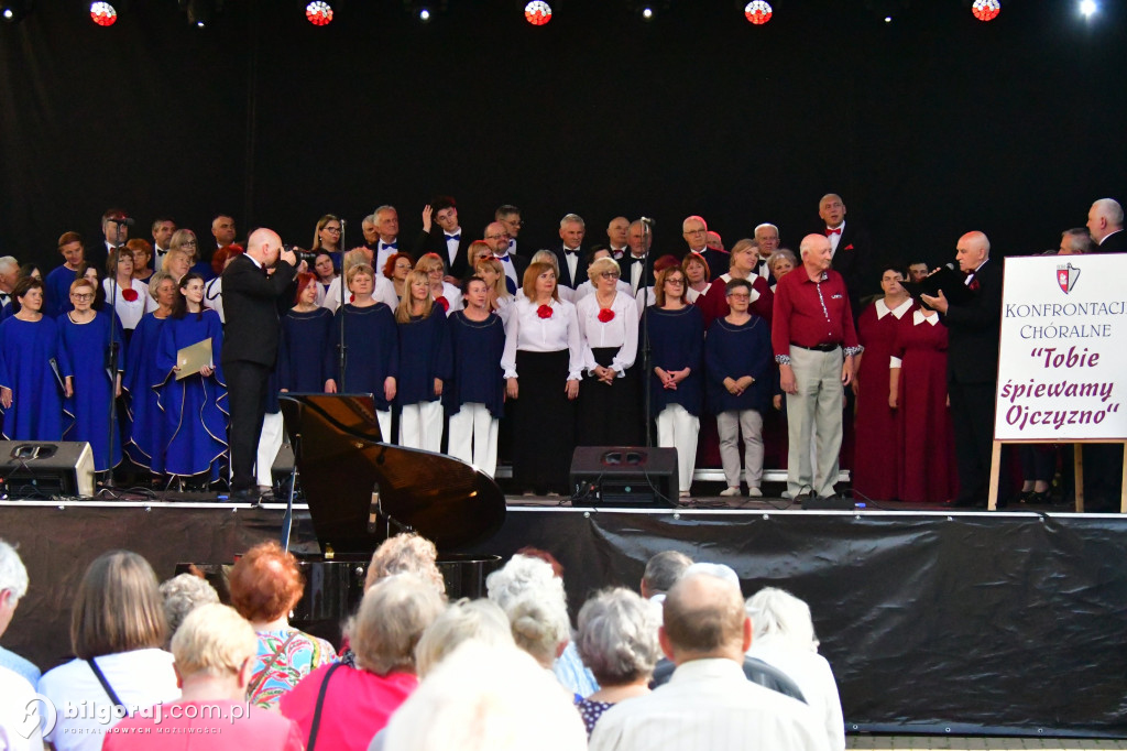 Ponad sto chórzystów na scenie letniej BCK w Biłgoraju