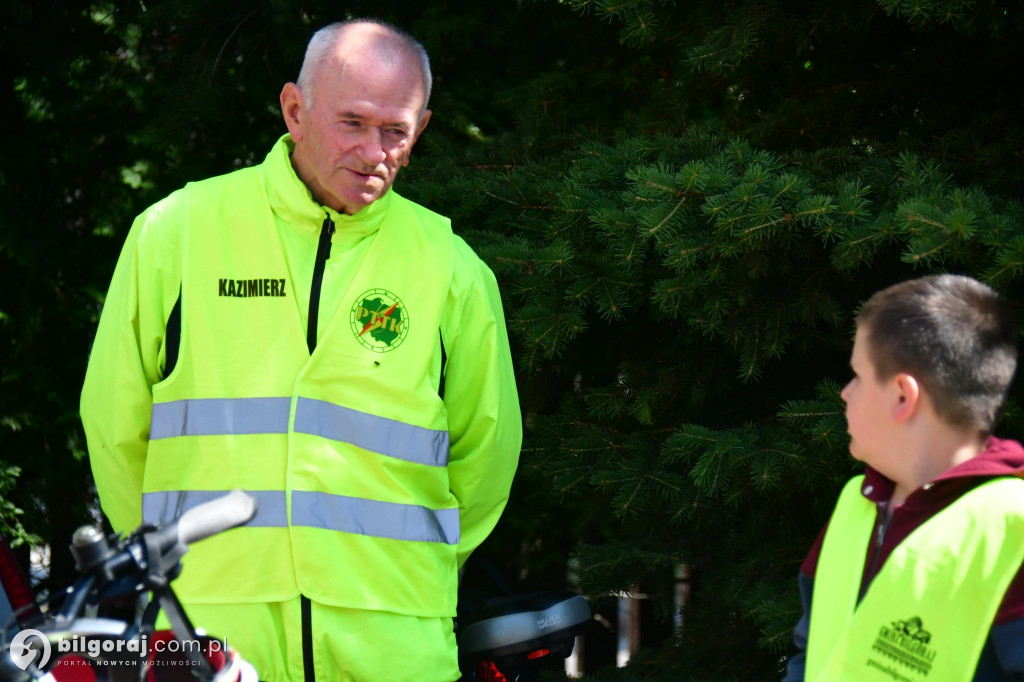 Wyruszyli rowerami do Osuch. To już czwarty rajd organizowany przez SZRiPS