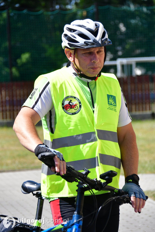 Wyruszyli rowerami do Osuch. To już czwarty rajd organizowany przez SZRiPS