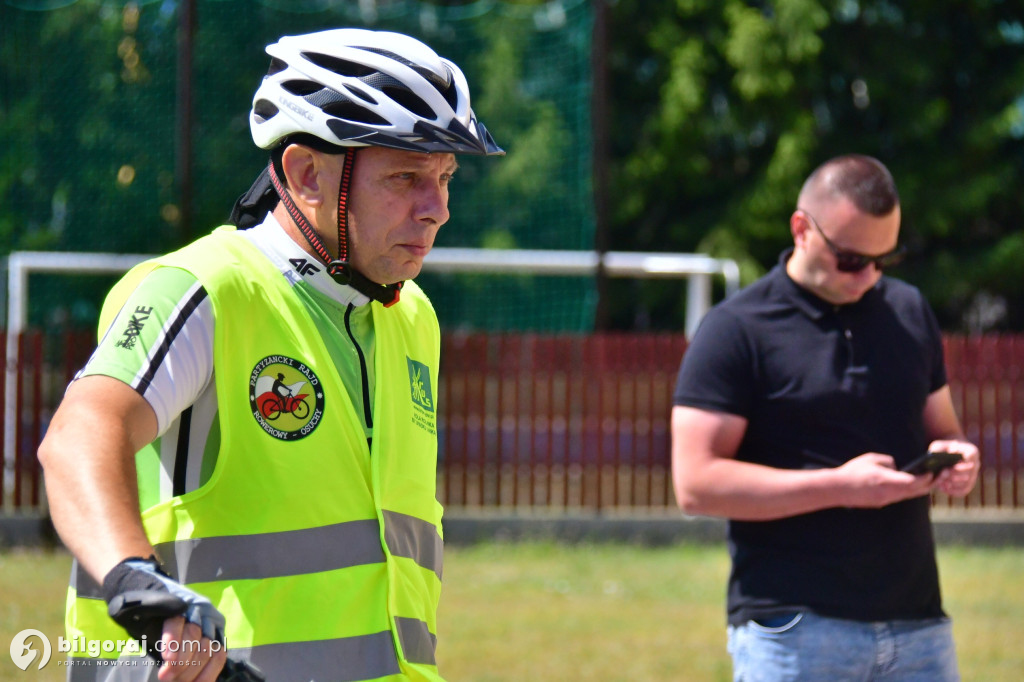 Wyruszyli rowerami do Osuch. To już czwarty rajd organizowany przez SZRiPS