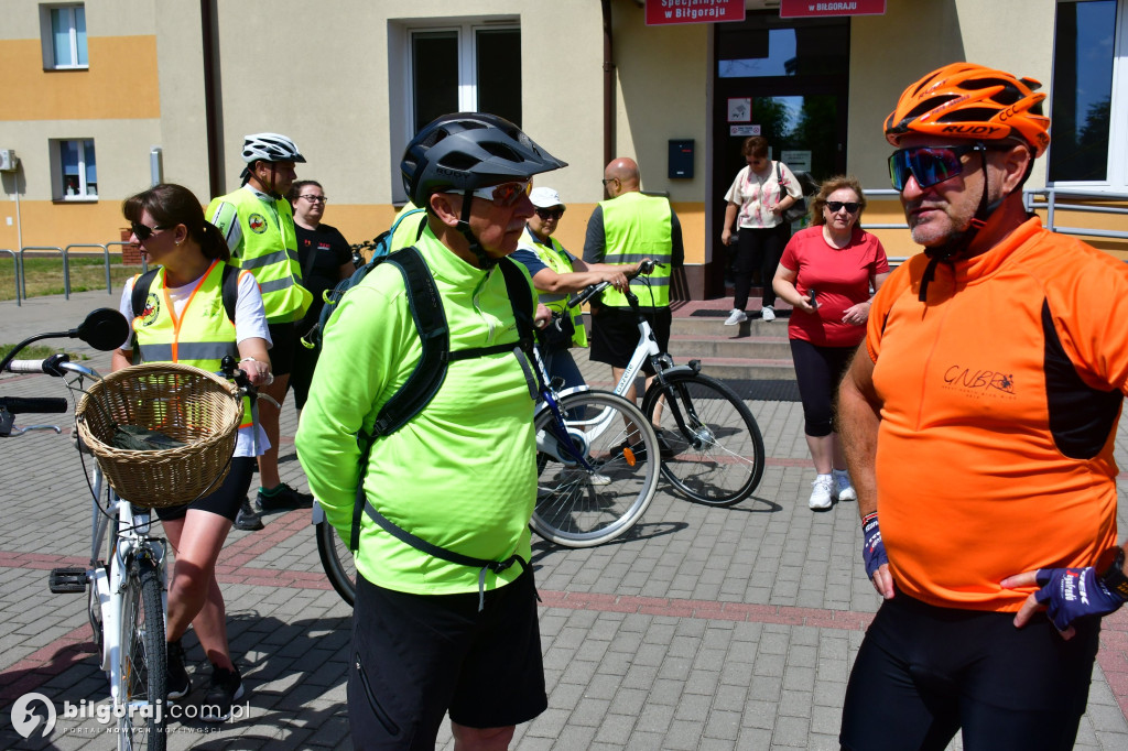 Wyruszyli rowerami do Osuch. To już czwarty rajd organizowany przez SZRiPS
