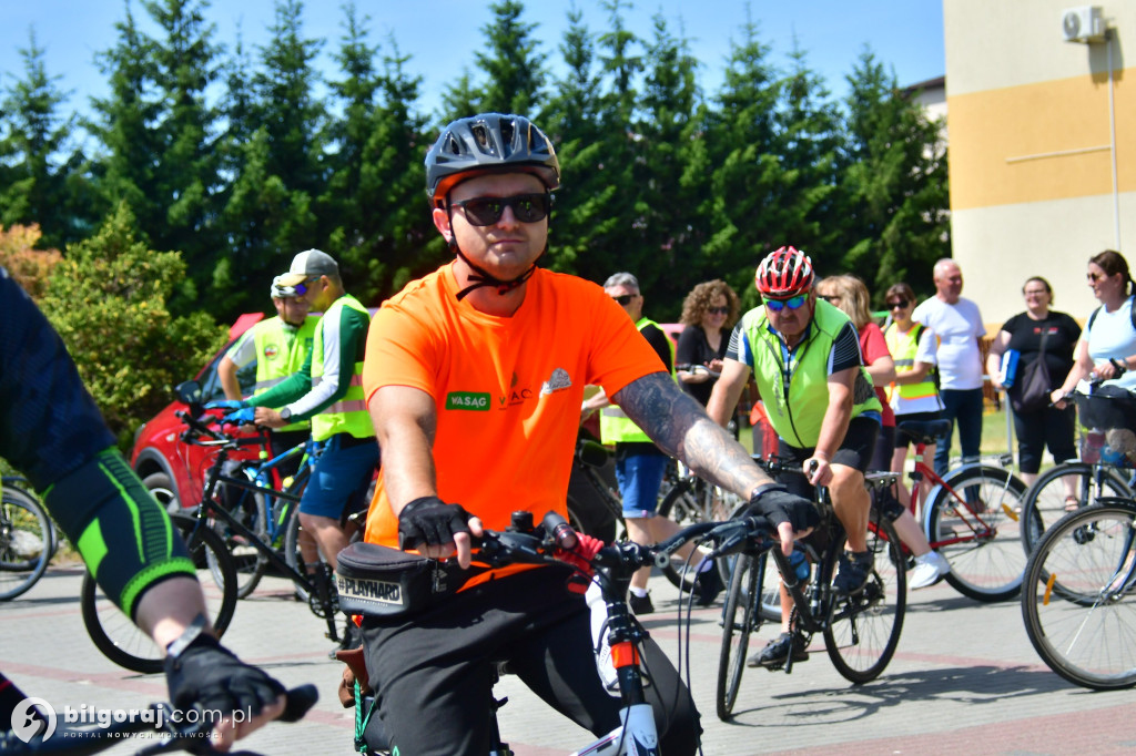 Wyruszyli rowerami do Osuch. To już czwarty rajd organizowany przez SZRiPS