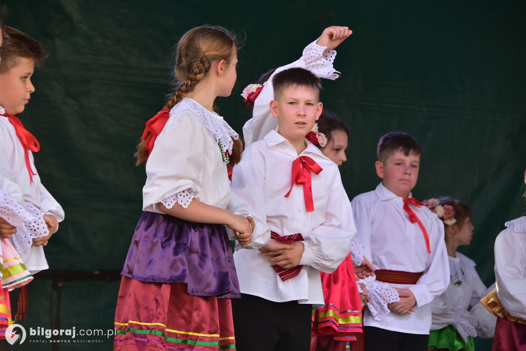 Biłgorajska Nuta w Dylach: Tradycja i sztuka na gminnym Festiwalu