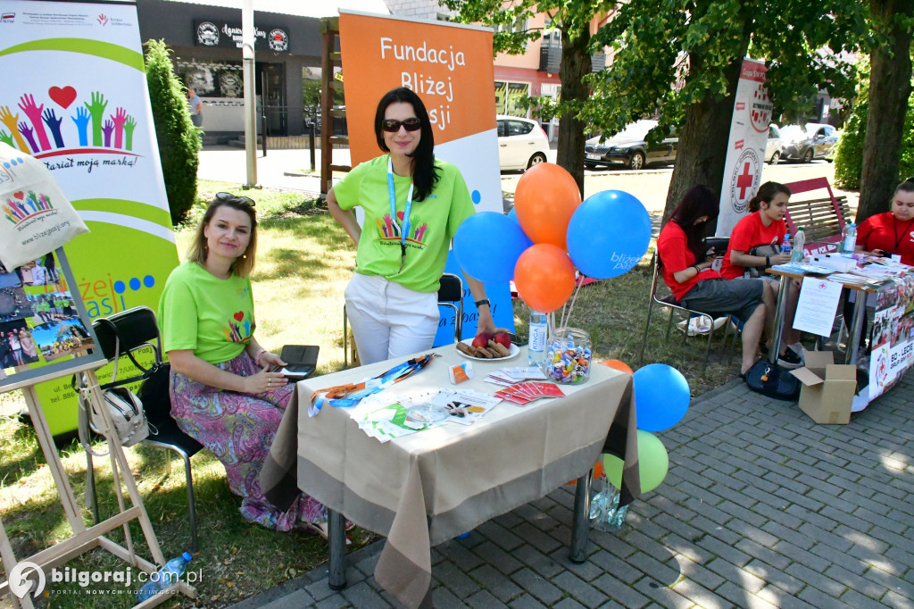 Zawodowa ławeczka 2025: Młodzi na drodze do kariery w Parku Solidarności