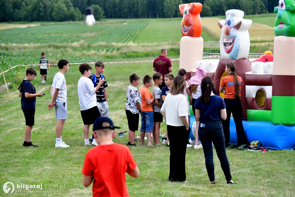 Powitanie lata w Dąbrówce: Rodzinny piknik pełen atrakcji i integracji