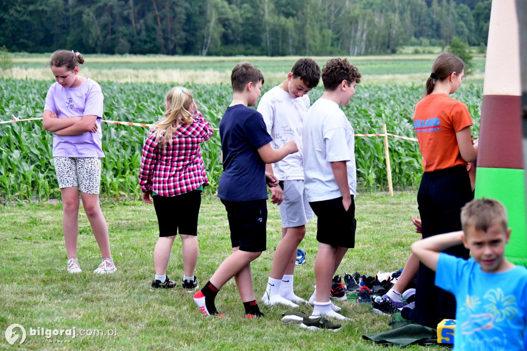 Powitanie lata w Dąbrówce: Rodzinny piknik pełen atrakcji i integracji