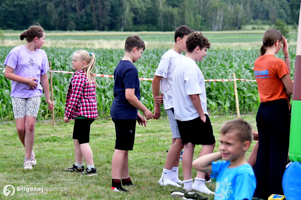 Powitanie lata w Dąbrówce: Rodzinny piknik pełen atrakcji i integracji