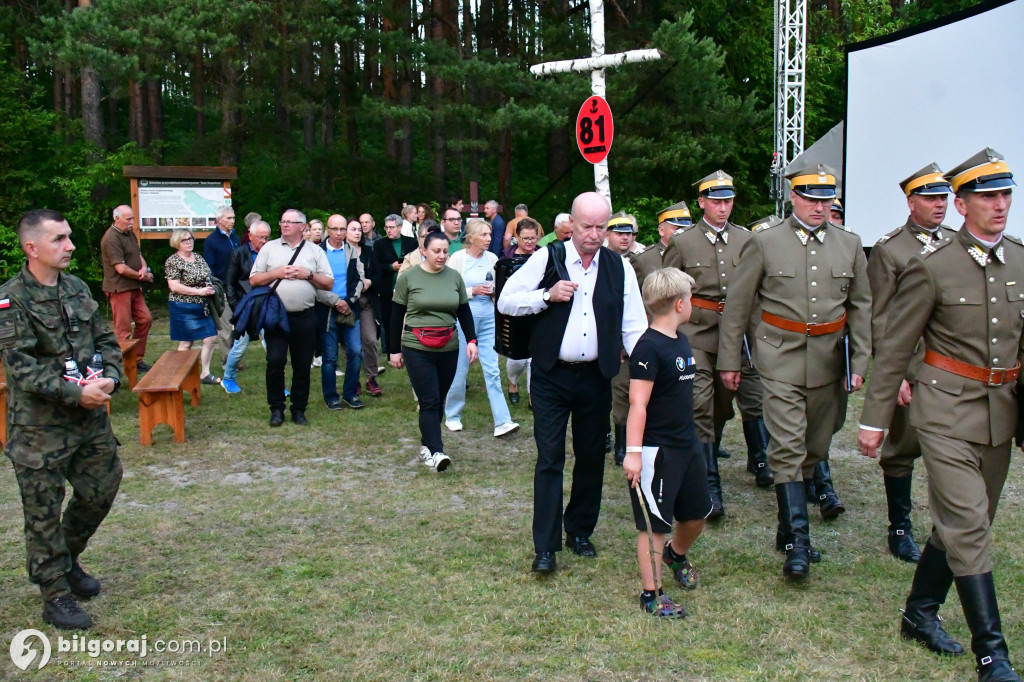 Osuchy: Partyzancka Droga Krzyżowa ku pamięci Bohaterów