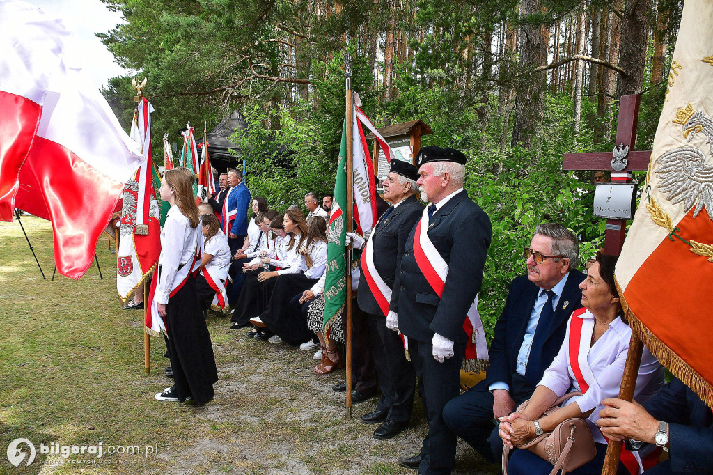 Obchody 81. rocznicy bitwy nad Sopotem w Osuchach – hołd dla polskich bohaterów (FOTO