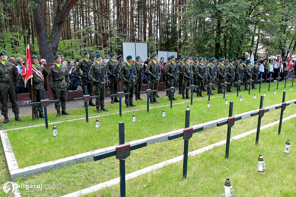 Obchody 81. rocznicy bitwy nad Sopotem w Osuchach – hołd dla polskich bohaterów (FOTO