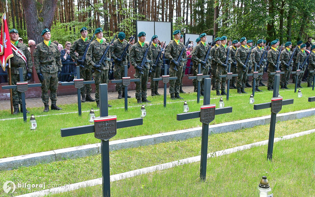 Obchody 81. rocznicy bitwy nad Sopotem w Osuchach – hołd dla polskich bohaterów (FOTO