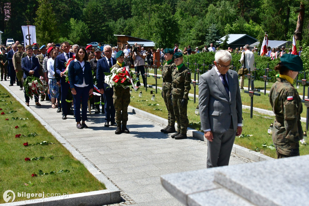 Obchody 81. rocznicy bitwy nad Sopotem w Osuchach – hołd dla polskich bohaterów (FOTO