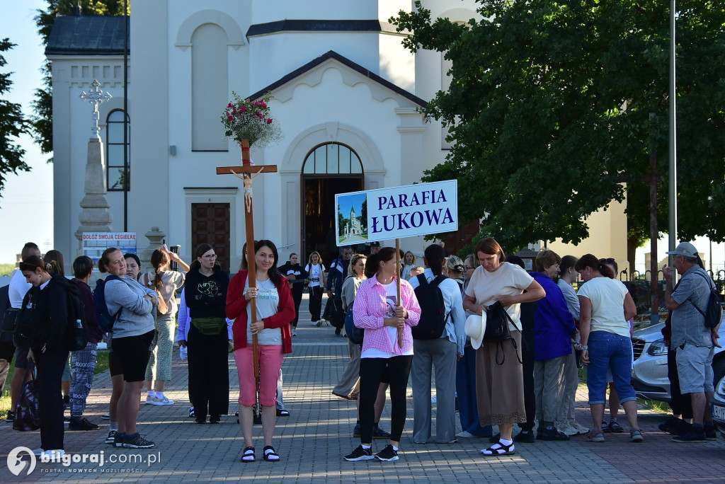 Łukowscy pielgrzymi w drodze do Pani Roztocza