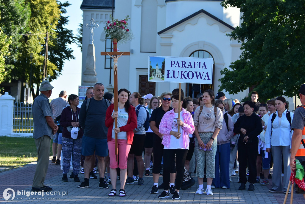Łukowscy pielgrzymi w drodze do Pani Roztocza