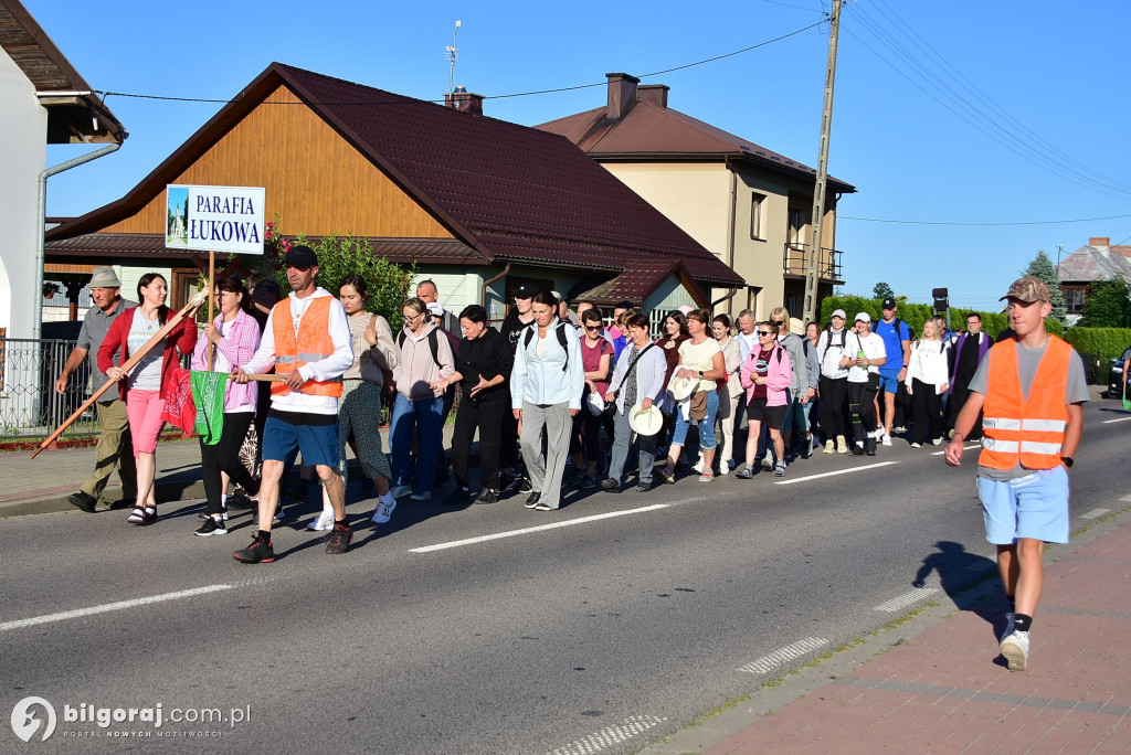 Łukowscy pielgrzymi w drodze do Pani Roztocza