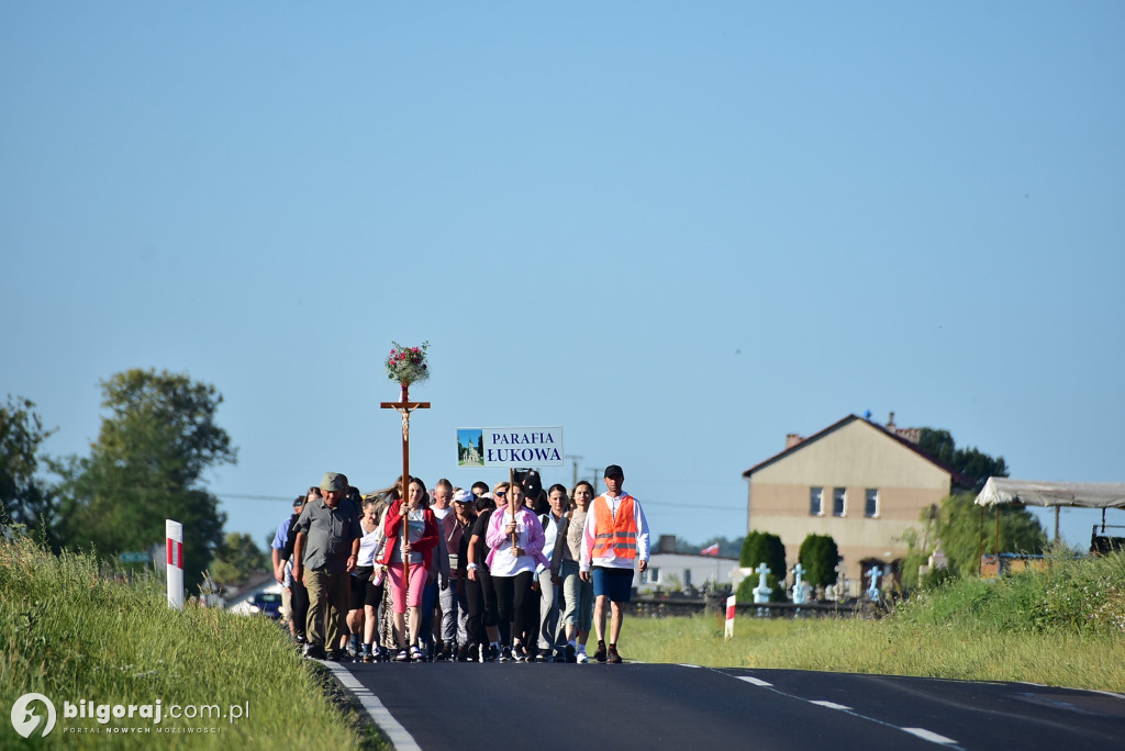 Łukowscy pielgrzymi w drodze do Pani Roztocza