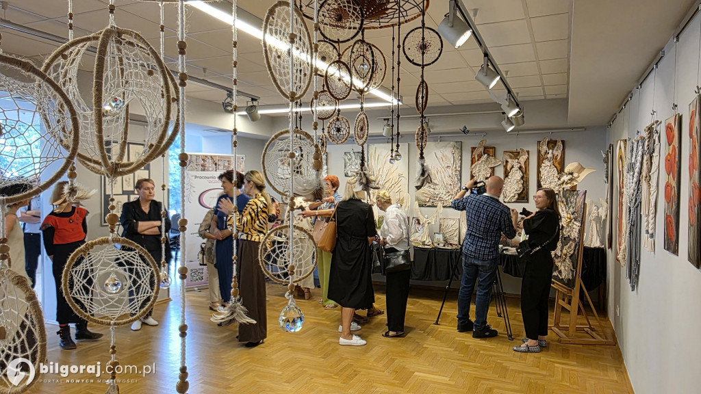 Co nam w duszy gra... – Wystawa rękodzieła, ceramiki i ilustracji w galerii BCK