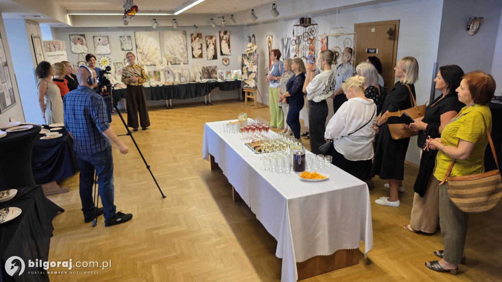 Co nam w duszy gra... – Wystawa rękodzieła, ceramiki i ilustracji w galerii BCK