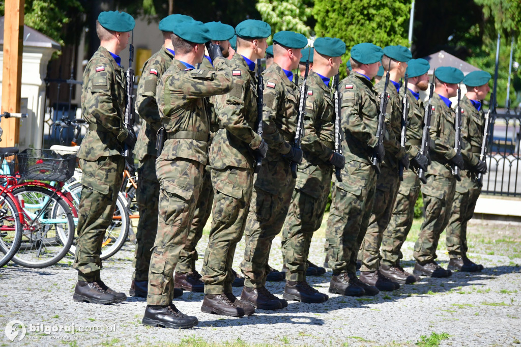 Biłgorajski Katyń: rocznica niemieckiej zbrodni na polskich żołnierzach i cywilach