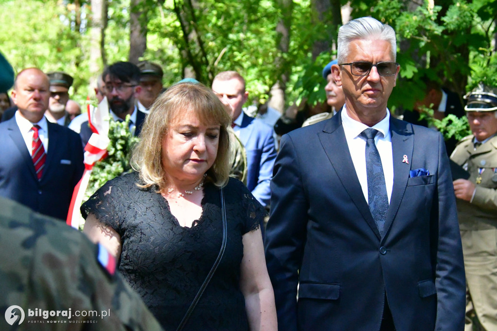 Biłgorajski Katyń: rocznica niemieckiej zbrodni na polskich żołnierzach i cywilach