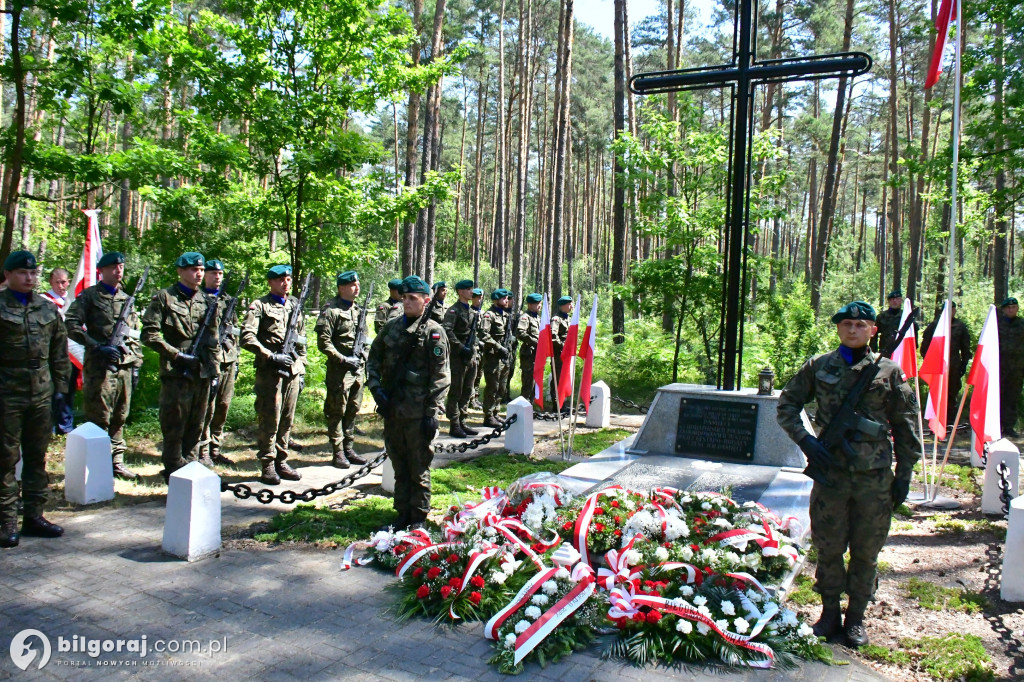 Biłgorajski Katyń: rocznica niemieckiej zbrodni na polskich żołnierzach i cywilach