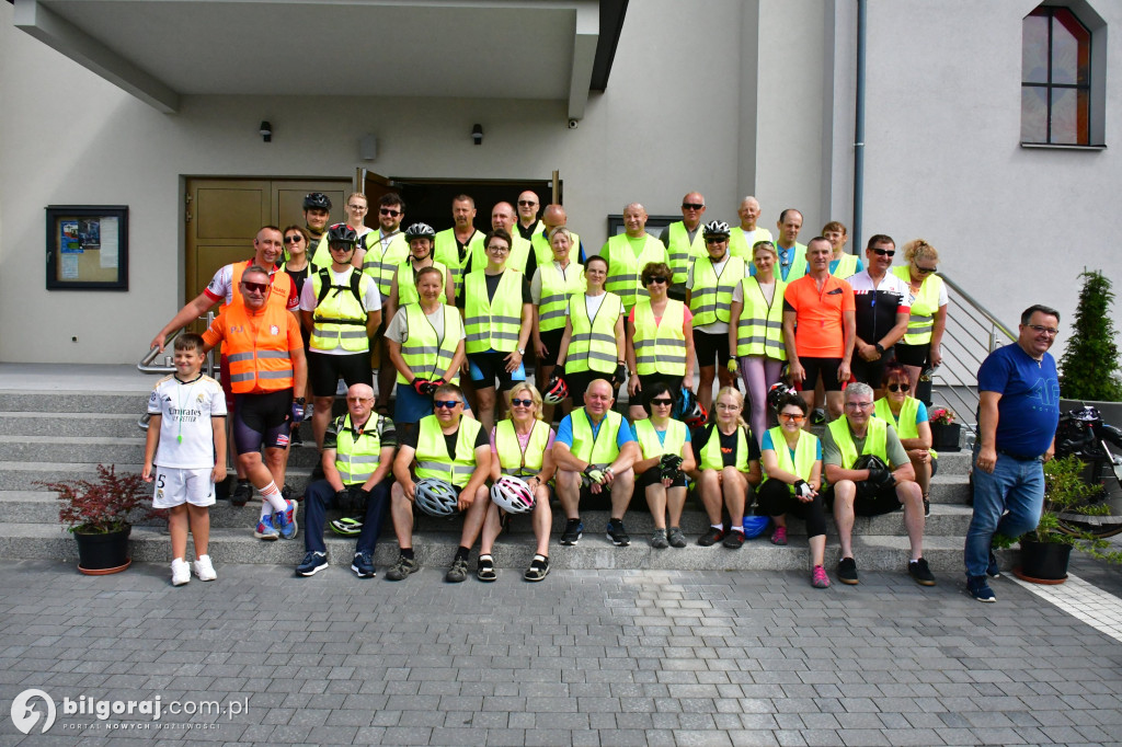 Rowerami ruszyli do Maryi. Trwa Biłgorajska Pielgrzymka Rowerowa na Jasną Górę