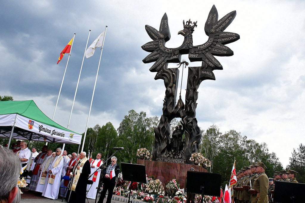 Obchody Narodowego Dnia Pamięci o Ofiarach Rzezi Wołyńskiej w Domostawie
