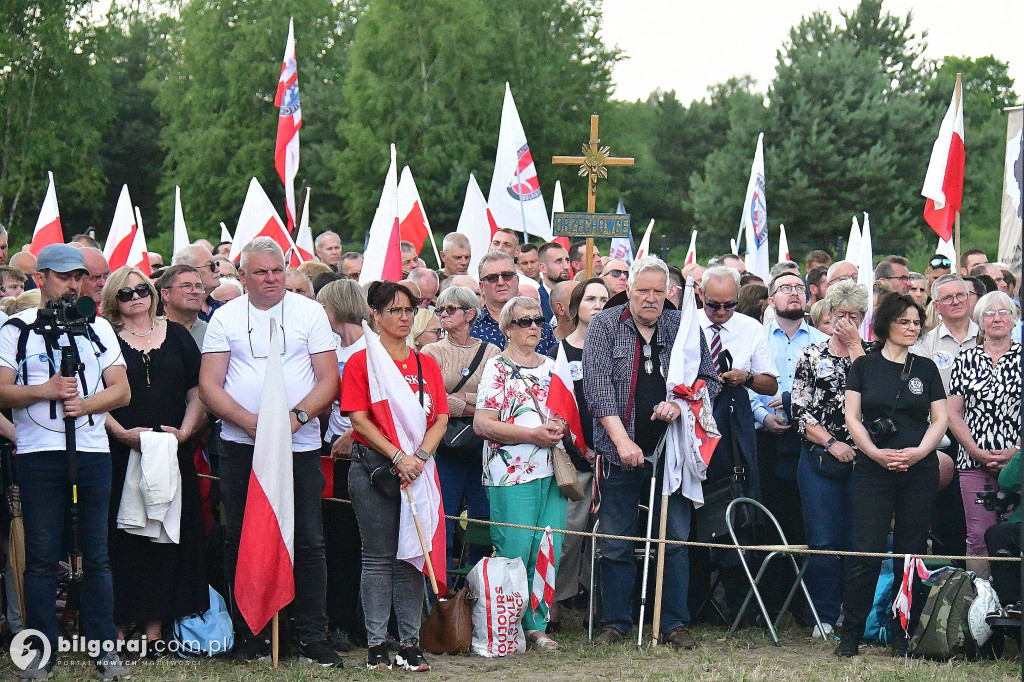 Obchody Narodowego Dnia Pamięci o Ofiarach Rzezi Wołyńskiej w Domostawie