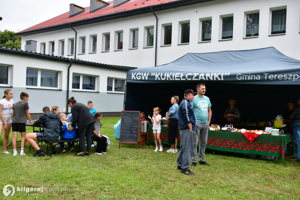 Rodzinna rozrywka i wsparcie dla Adasia – Wielki Festiwal Dmuchańców w Tereszpolu