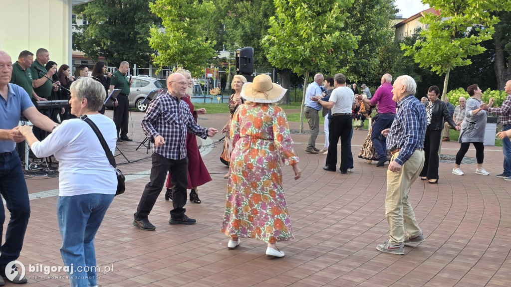 Muzyczny podwieczorek z Zespołem \\\