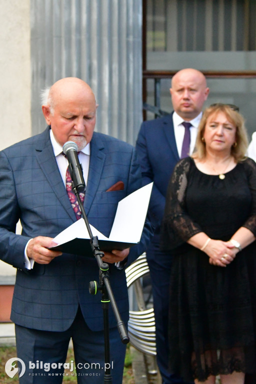 Biłgoraj. Odsłonięto pomnik upamiętniający Ofiary rzezi wołyńskiej