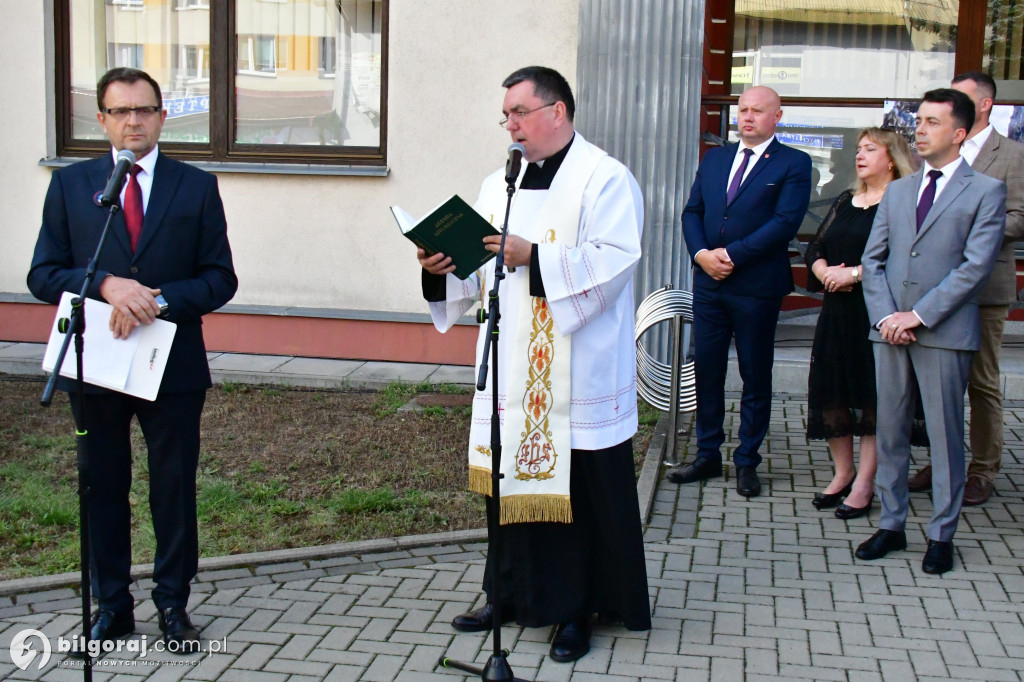 Biłgoraj. Odsłonięto pomnik upamiętniający Ofiary rzezi wołyńskiej