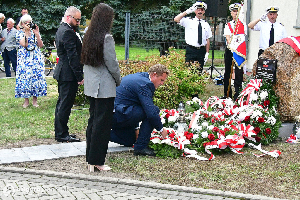Biłgoraj. Odsłonięto pomnik upamiętniający Ofiary rzezi wołyńskiej
